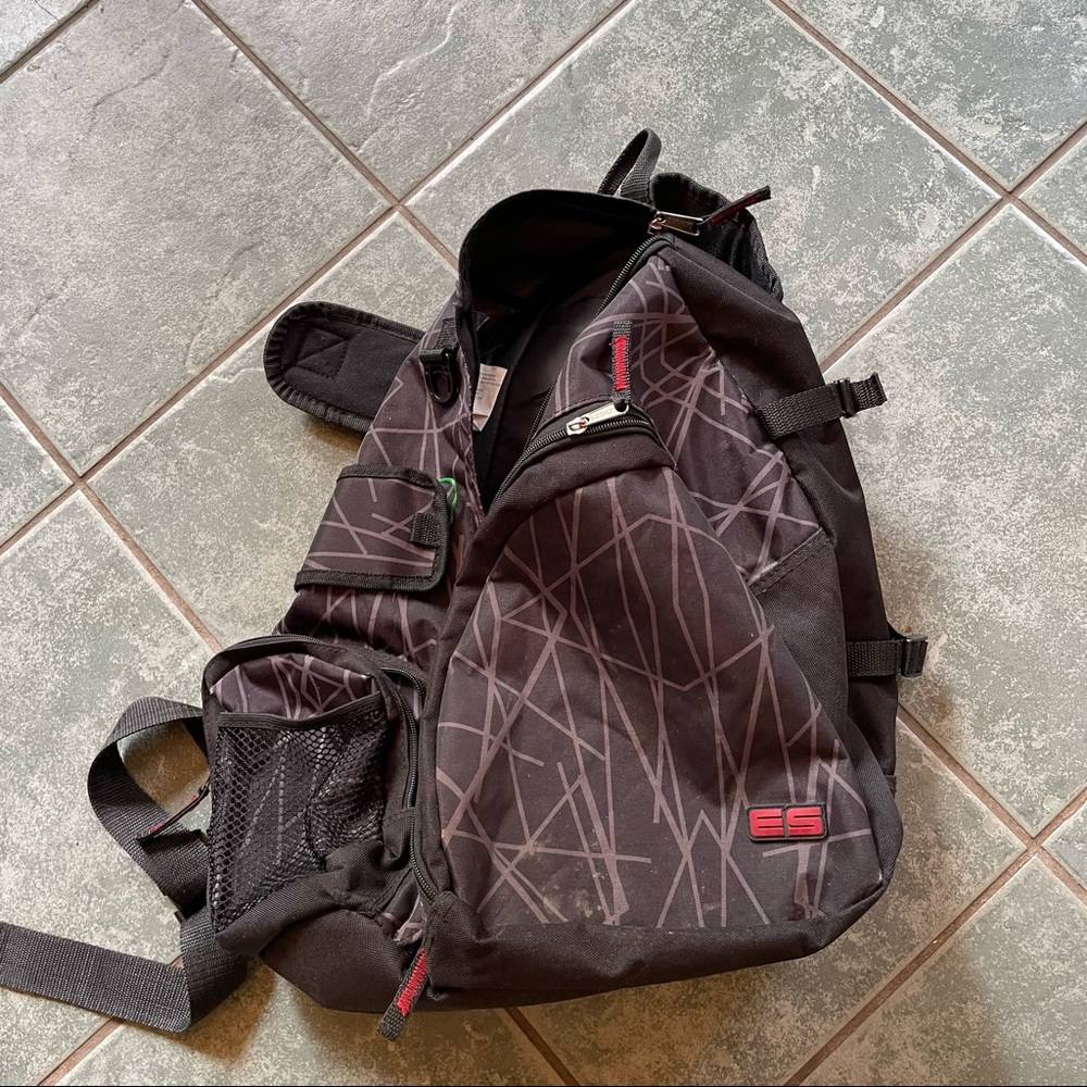 ES back pack with cross shoulder strap